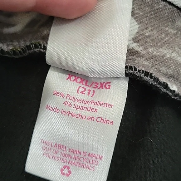 No Boundaries Women's Festive Reindeer Gray Fleece Lined Leggings - Picture 5 of 5